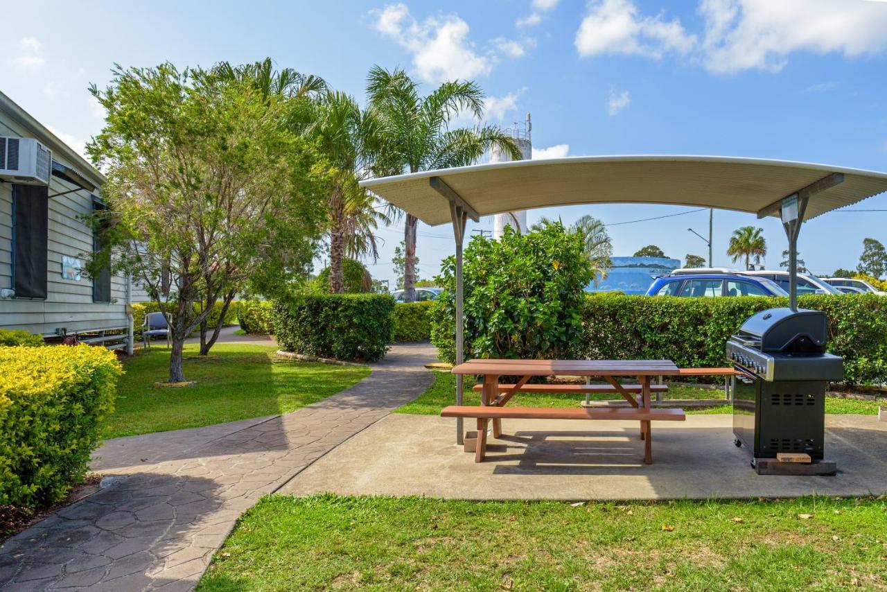 Tin Can Bay'S Sleepy Lagoon Motel Εξωτερικό φωτογραφία